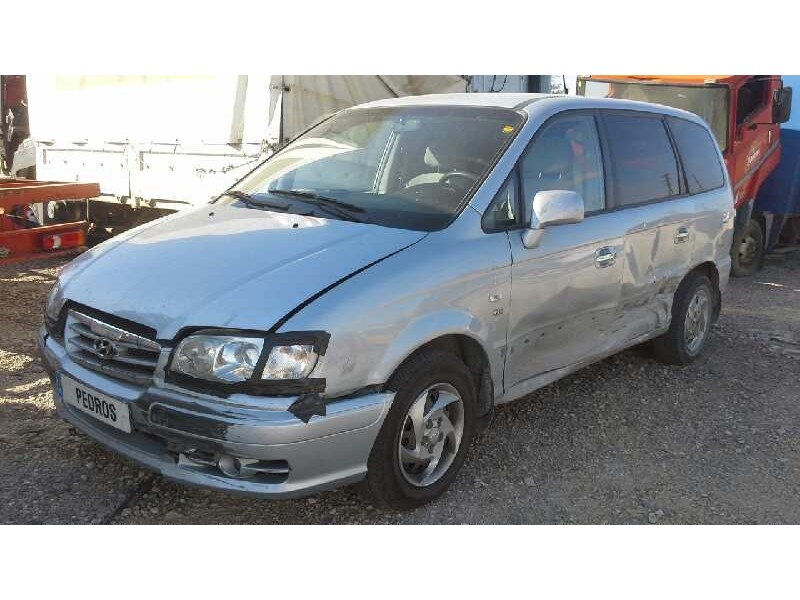 hyundai trajet (fo) del año 2005
