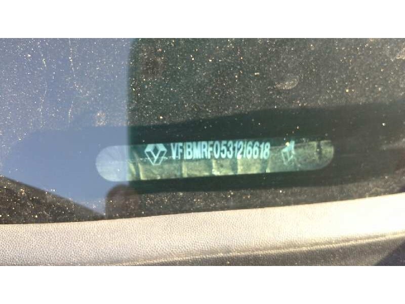 renault megane ii berlina 5p del año 2004