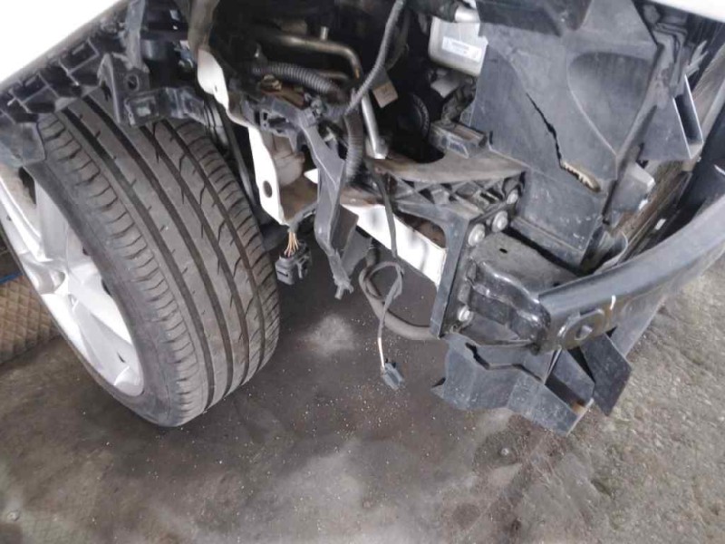 seat ibiza (6j5) del año 2013