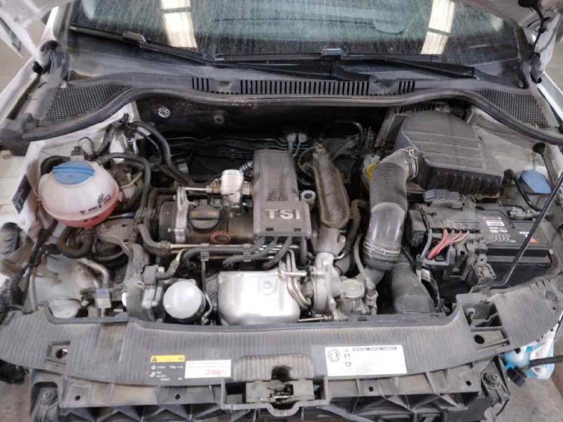 seat ibiza (6j5) del año 2013