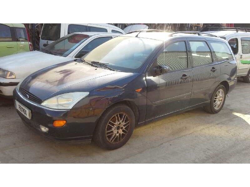 ford focus turnier (cak) del año 2001