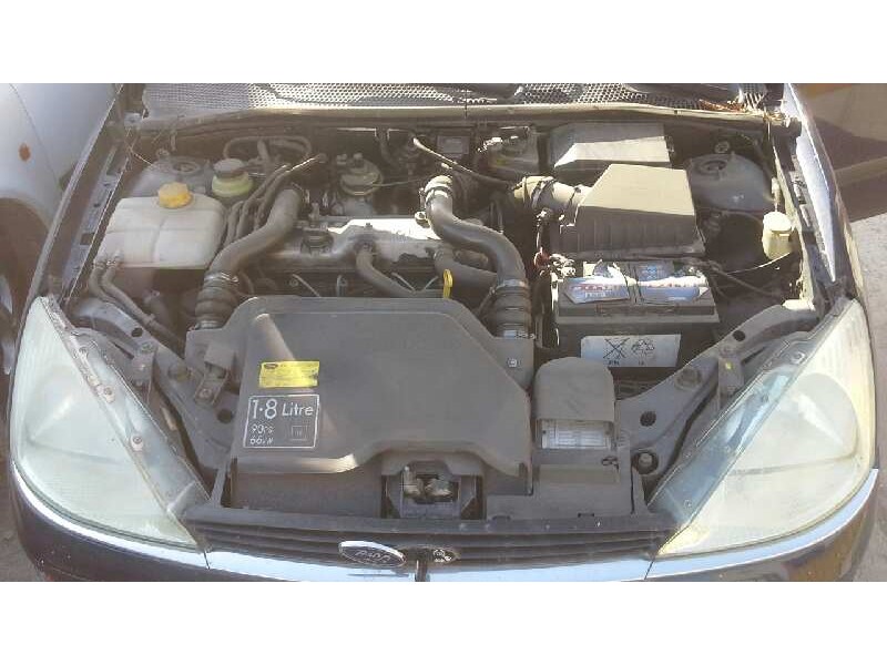 ford focus turnier (cak) del año 2001