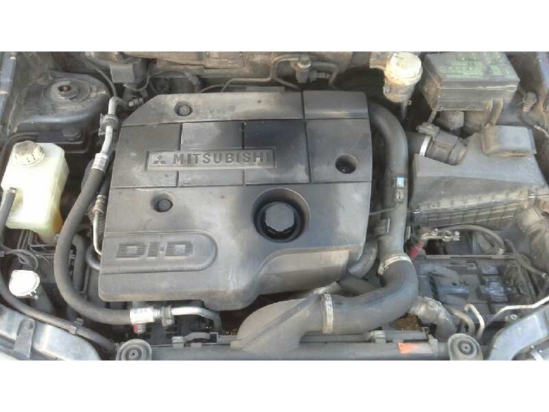 mitsubishi space star (dg0) del año 2005