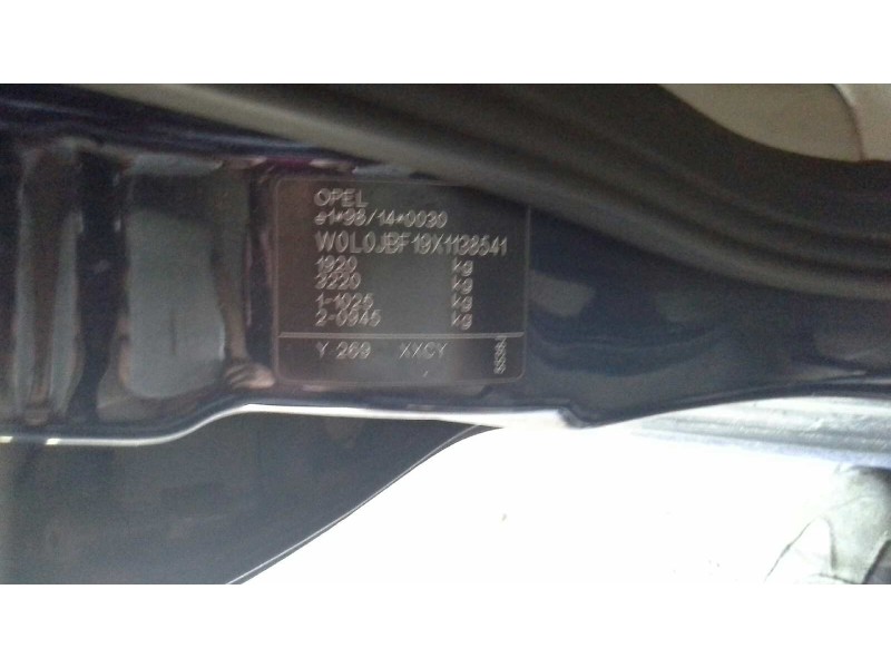 opel vectra b berlina del año 1999