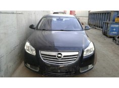 opel insignia berlina del año 2011