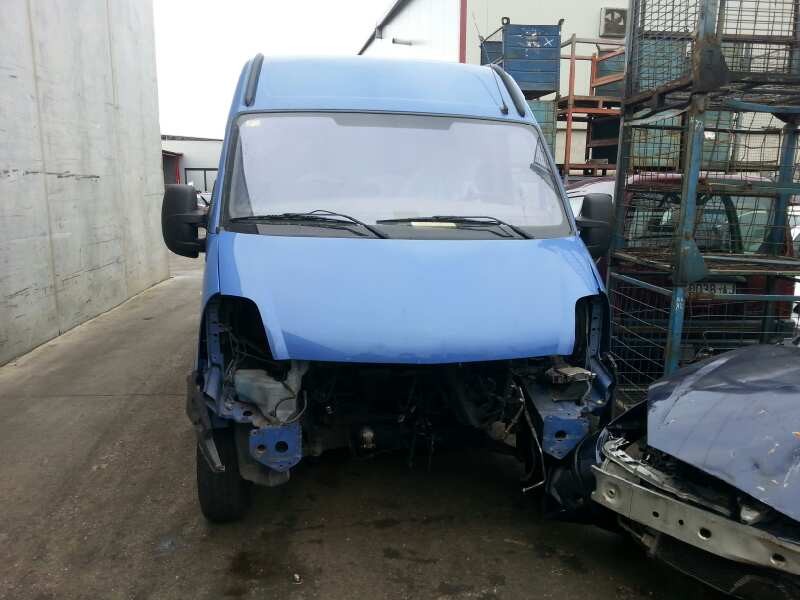 renault master ii phase 2 caja cerrada del año 2004