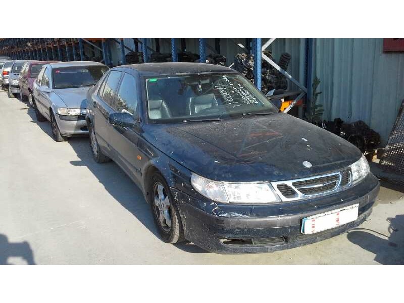 saab 9-5 sedán del año 2000