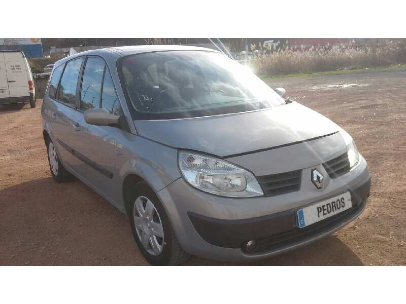 renault scenic ii del año 2004