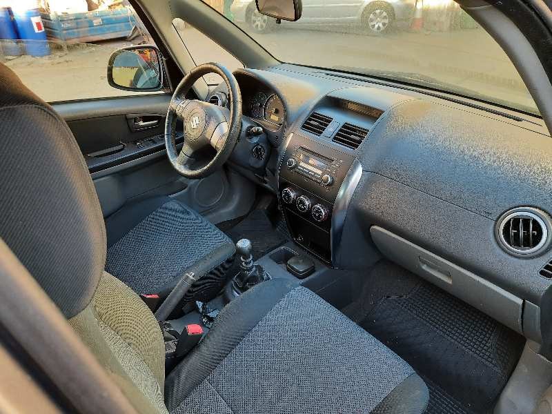 suzuki sx4 rw (ey) del año 2007