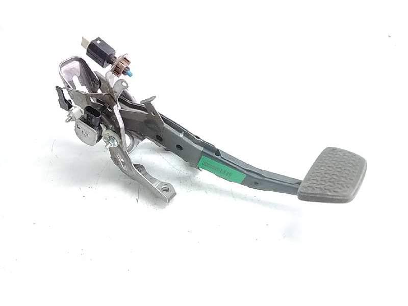 Recambio de pedal freno para lexus ct 200h referencia OEM IAM   