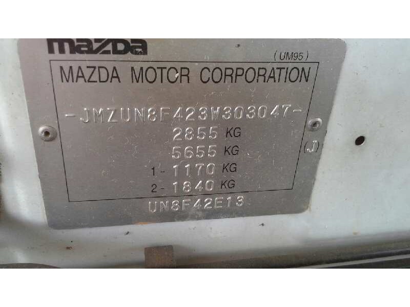 mazda b-serie (un) del año 2003