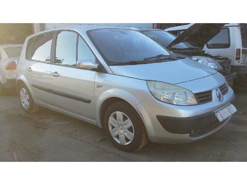 renault scenic ii del año 2005