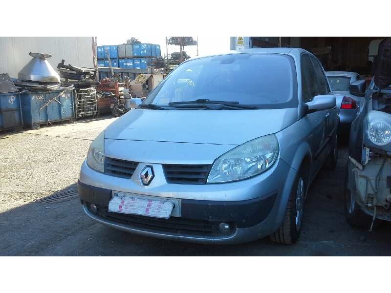 renault scenic ii del año 2005