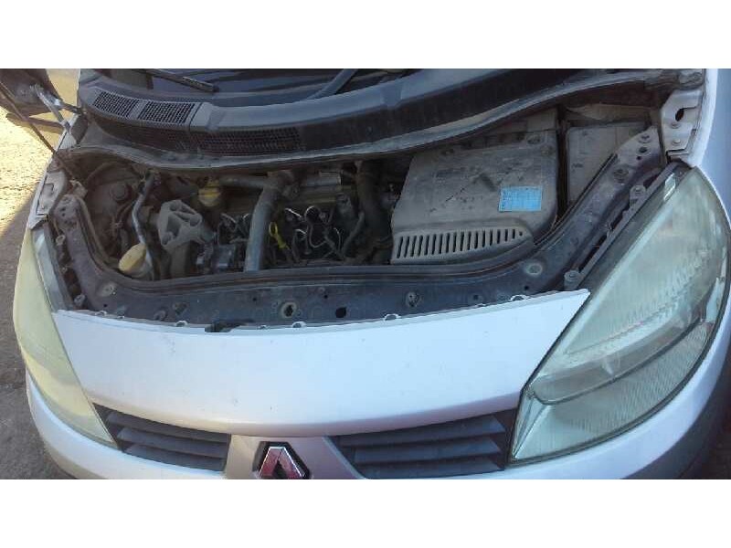 renault scenic ii del año 2005