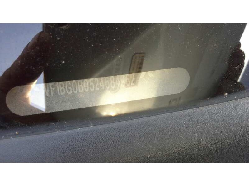 renault laguna ii (bg0) del año 2001