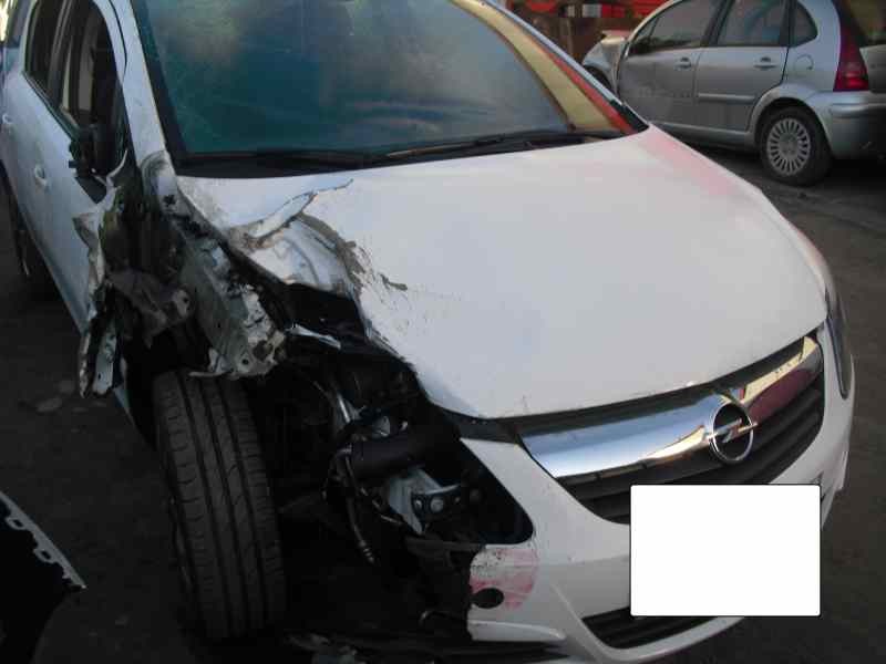 opel corsa d del año 2006