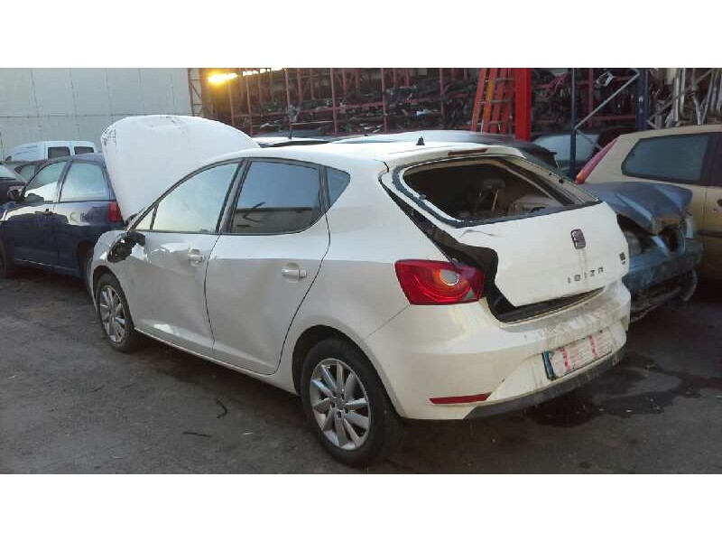 seat ibiza (6j5) del año 2013