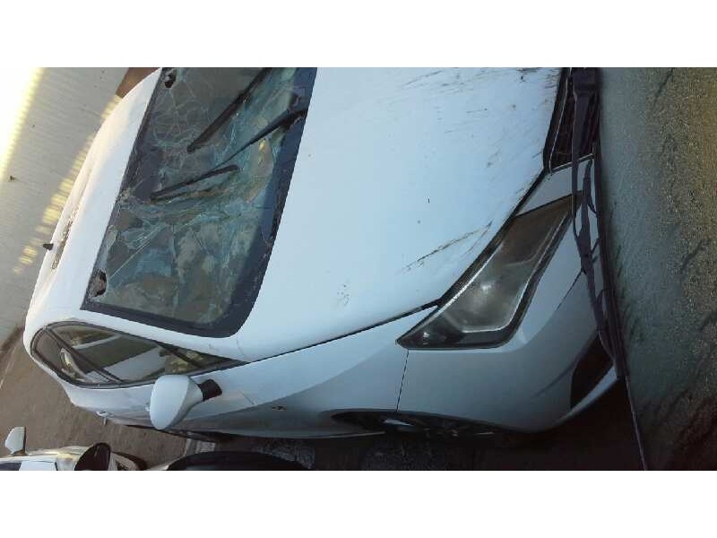 seat ibiza (6j5) del año 2013