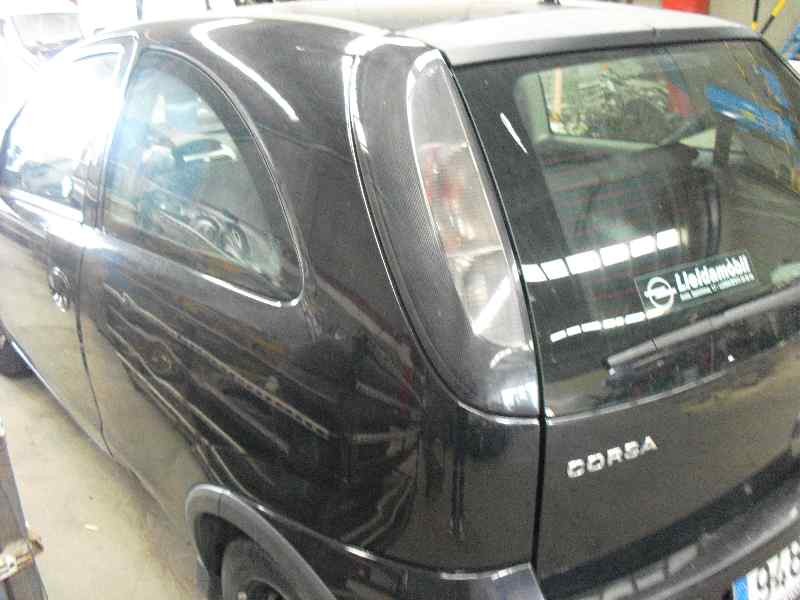 opel corsa c del año 2000