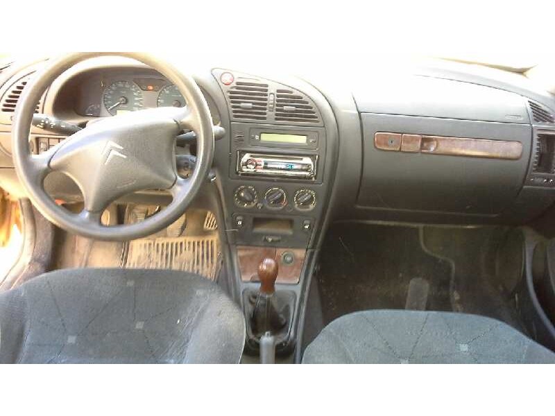 citroën xsara berlina del año 2002