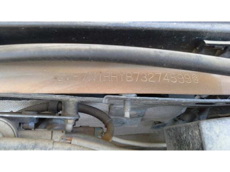 citroën xsara berlina del año 2002