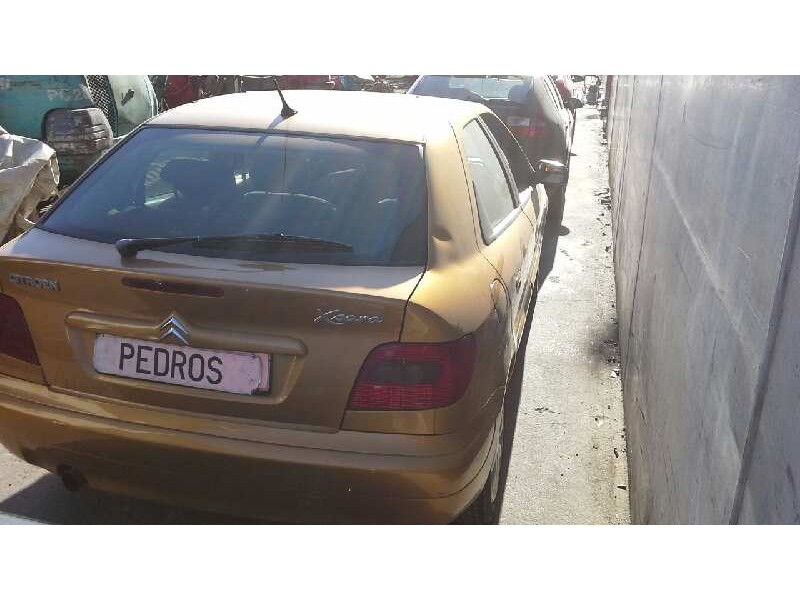 citroën xsara berlina del año 2002