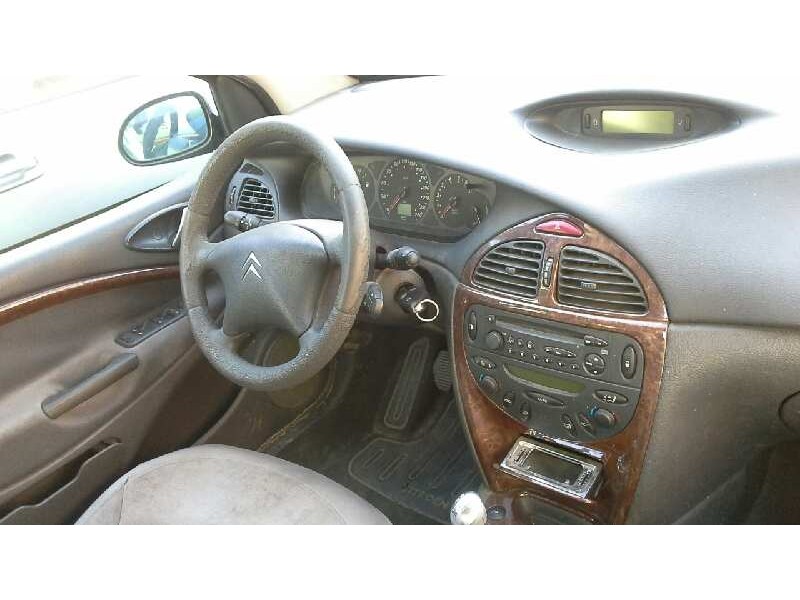 citroën c5 berlina del año 2002