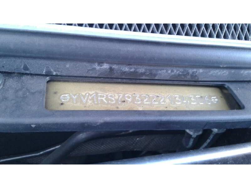 volvo s60 berlina del año 2002