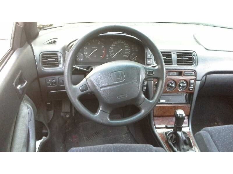 honda accord berlina (cc/ce) del año 1998