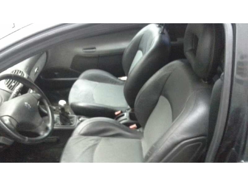 peugeot 206 berlina del año 2004