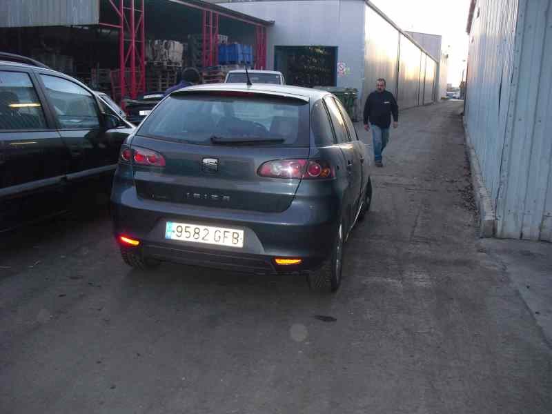 seat ibiza (6l1) del año 2008