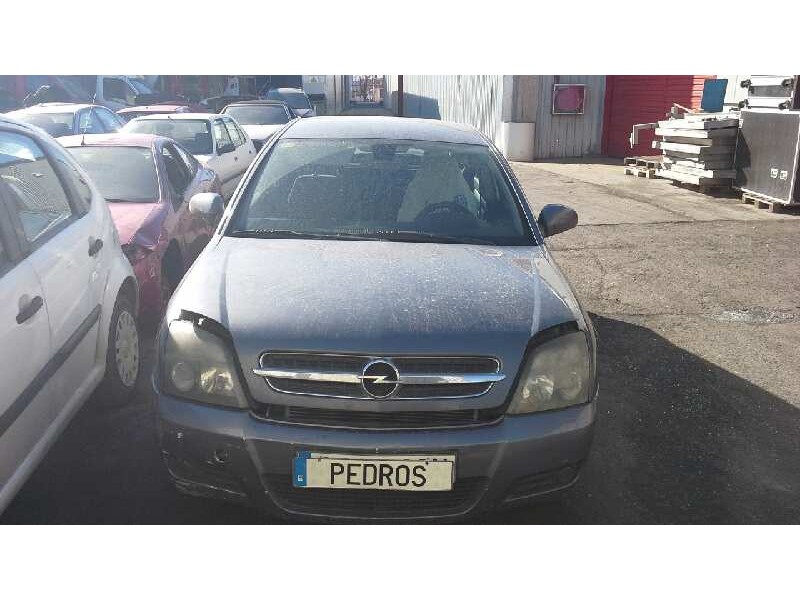 opel vectra c berlina del año 2002