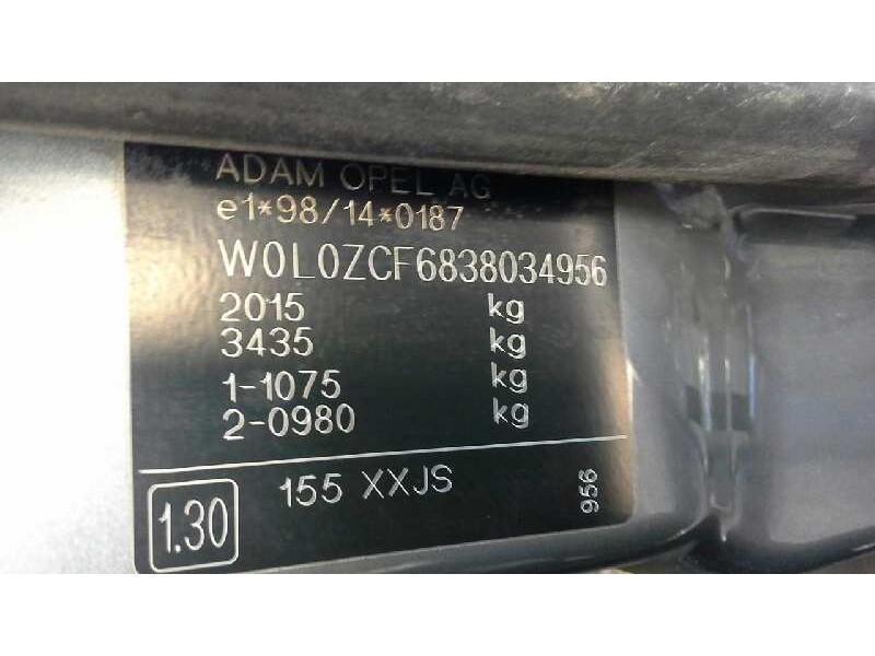 opel vectra c berlina del año 2002