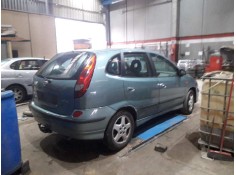 nissan almera tino (v10m) del año 2001 2