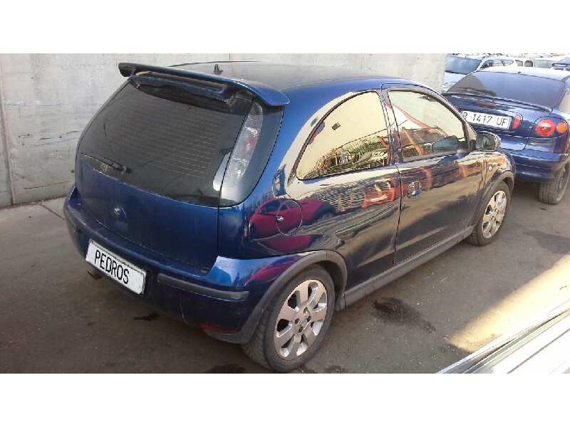 opel corsa c del año 2004