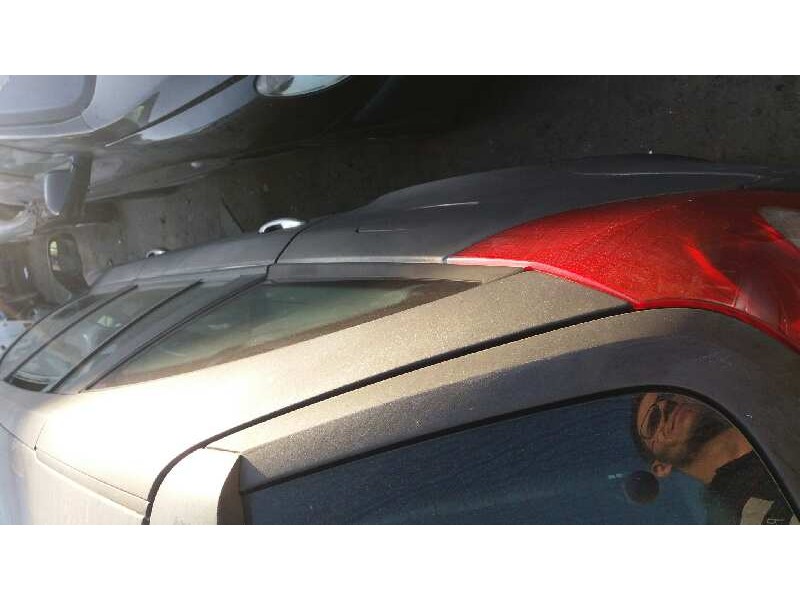 renault laguna ii grandtour (kg0) del año 2002