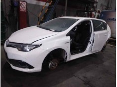 toyota auris del año 2015 2