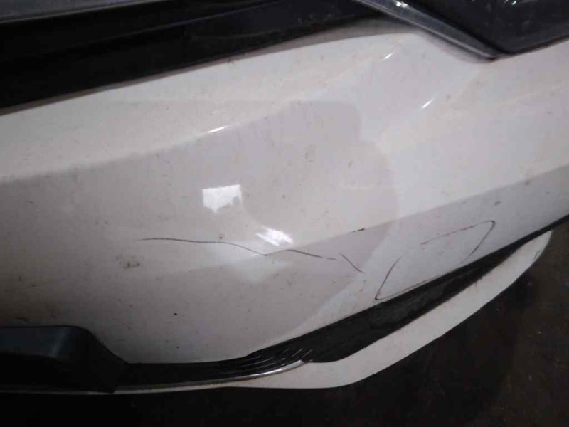 toyota auris del año 2015