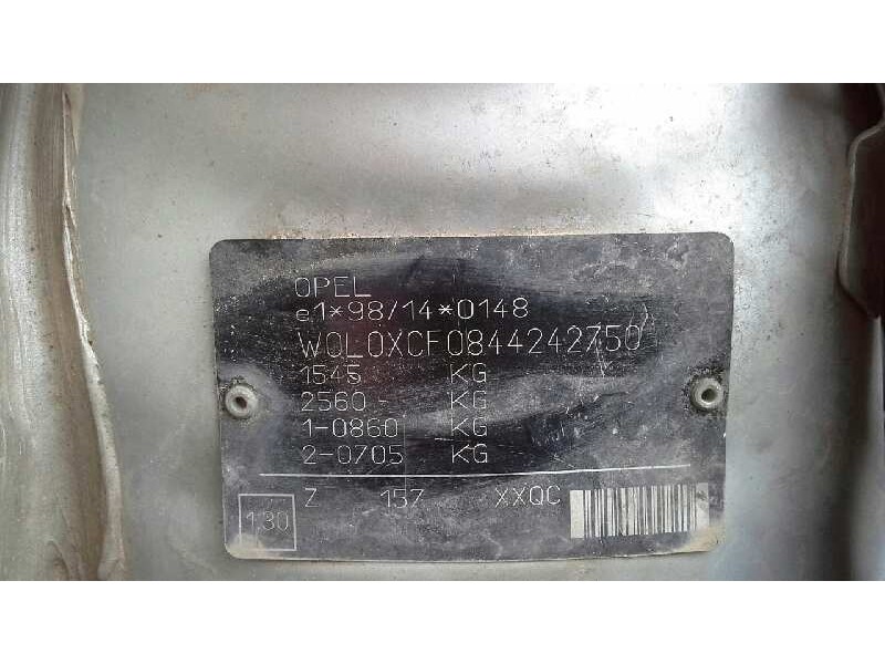 opel corsa c del año 2004