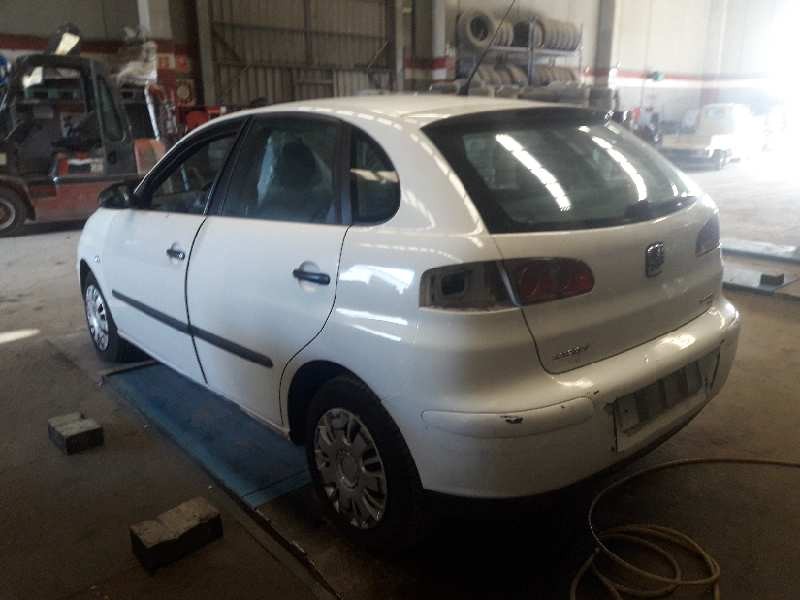 seat ibiza (6l1) del año 2004