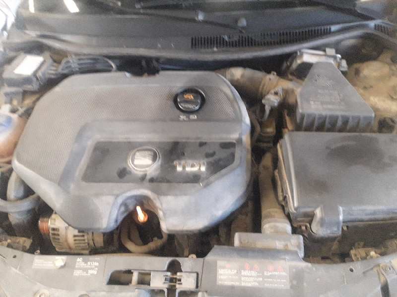 seat ibiza (6l1) del año 2004