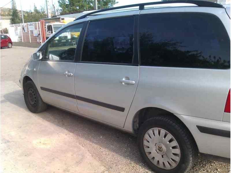 seat alhambra (7v9) del año 2000