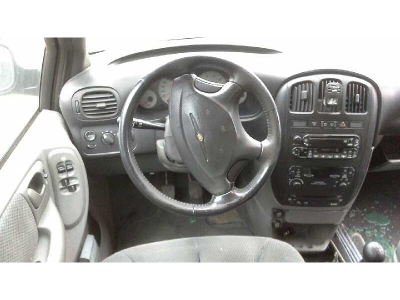 chrysler voyager (rg) del año 2004