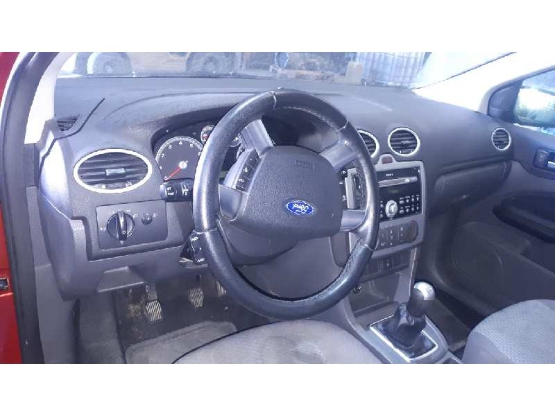 ford focus berlina (cap) del año 2007