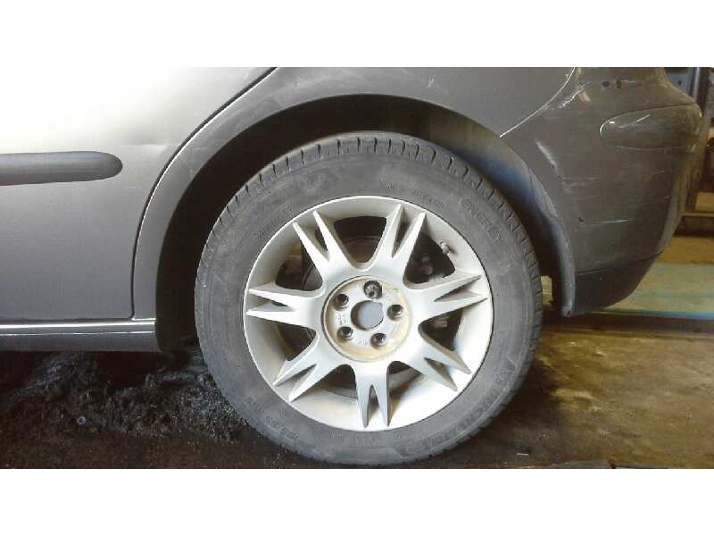 seat ibiza (6l1) del año 2004