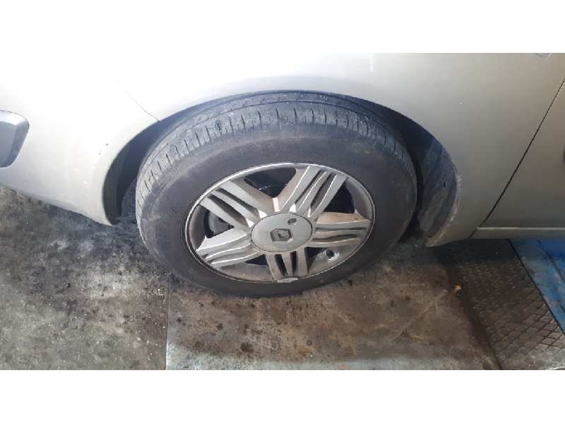 renault scenic ii del año 2006