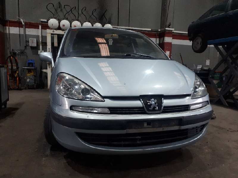 peugeot 807 del año 2005