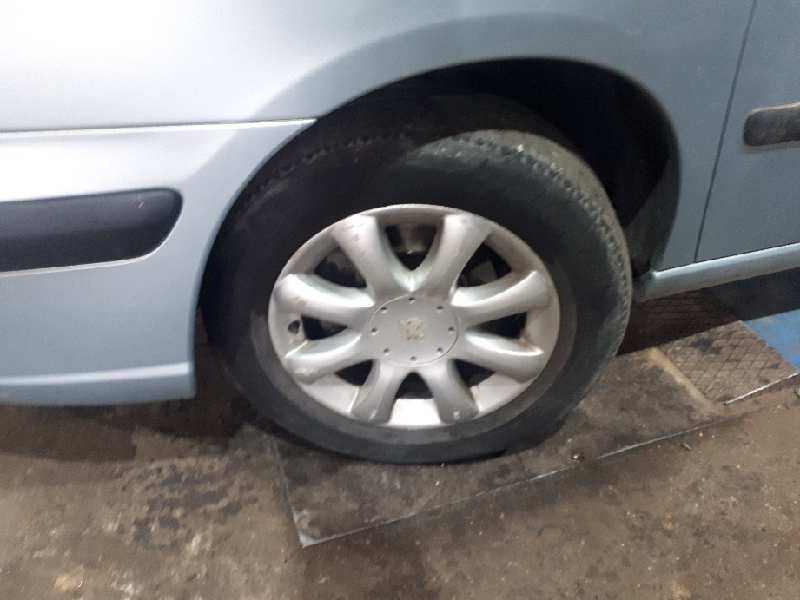 peugeot 807 del año 2005