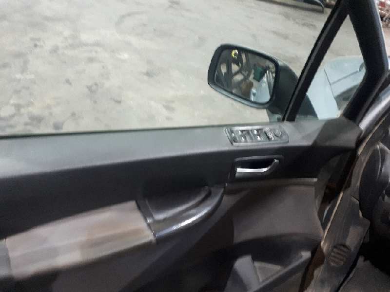 peugeot 807 del año 2005