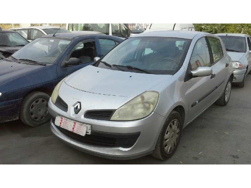 renault clio iii del año 2006